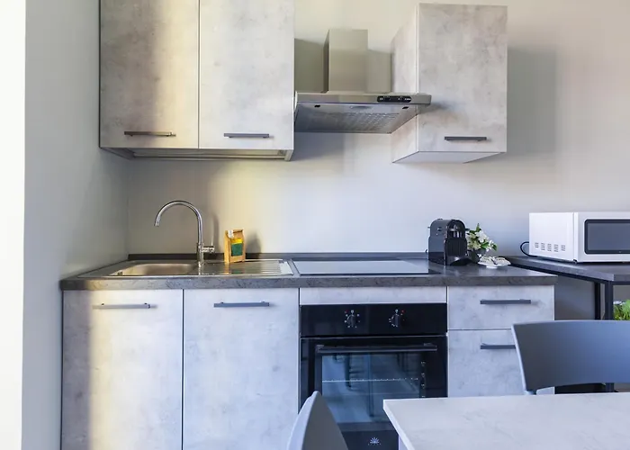 Hostly-the Happya Lodge-by San Giovanni Laterano Appartement
